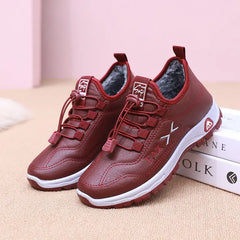 👢✨Pár bot stojí 640 Kč【35-41】Nové dámské vycházkové boty na podzim a zimu, vyrobené z pravé kůže a ručně vyrobené s bavlněnou fleecovou podšívkou.
